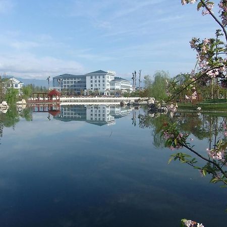 Jingyue Lake Hotel Dujiangyan Luaran gambar
